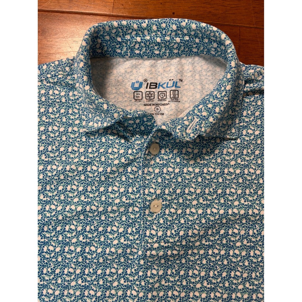 IBKUL Polo Shirt Mens Small Blue Skull Print IceFil Cooling Short Sleeve Golf